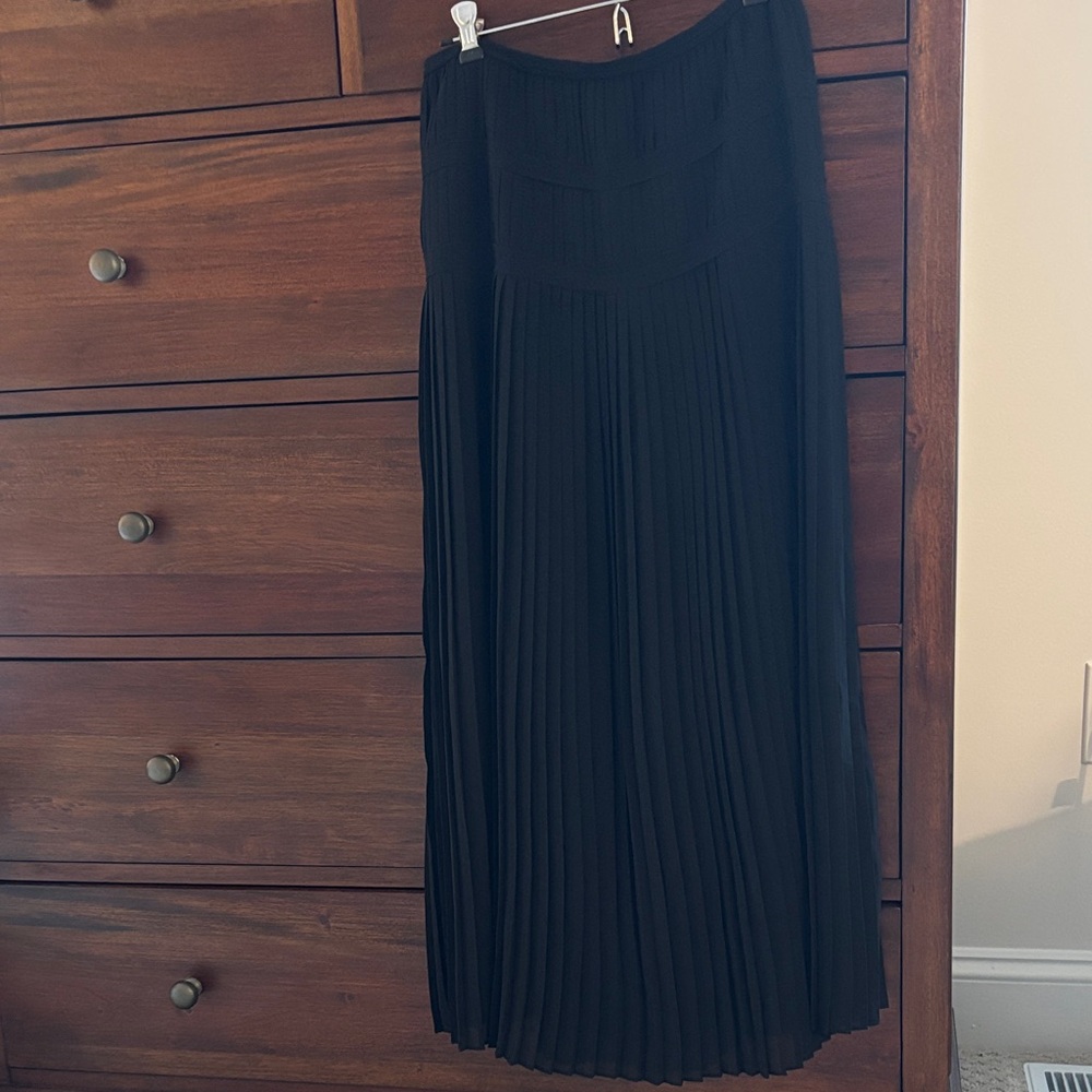 Massimo Dutti Black Maxi Skirt